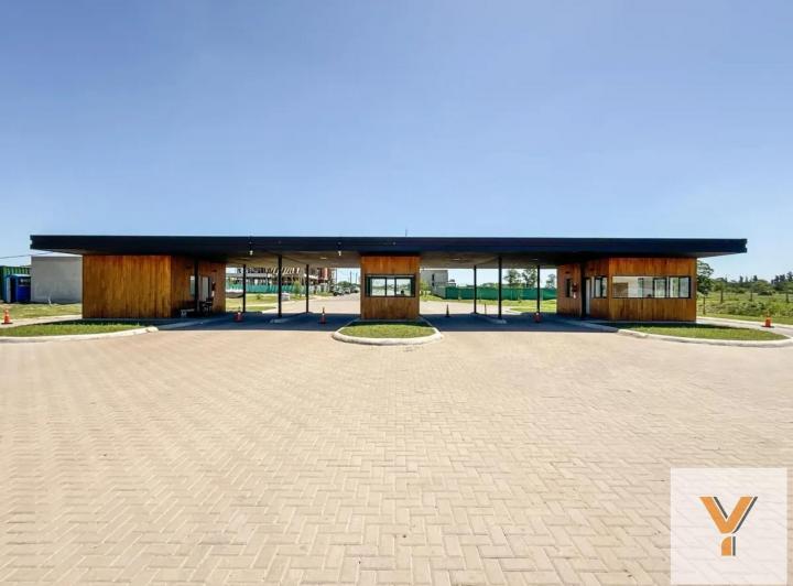 Terreno · 632m²