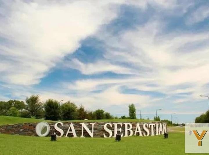Terreno · 853m²