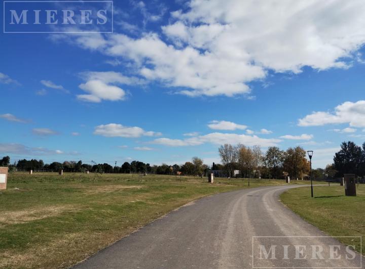 Terreno · 1262m²