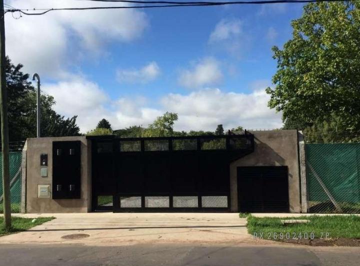 Terreno · 702m² · 1 Ambiente
