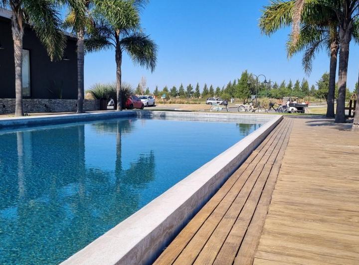 Terreno · 930m²