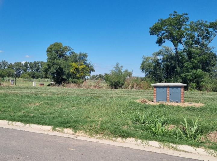 Terreno · 602m²