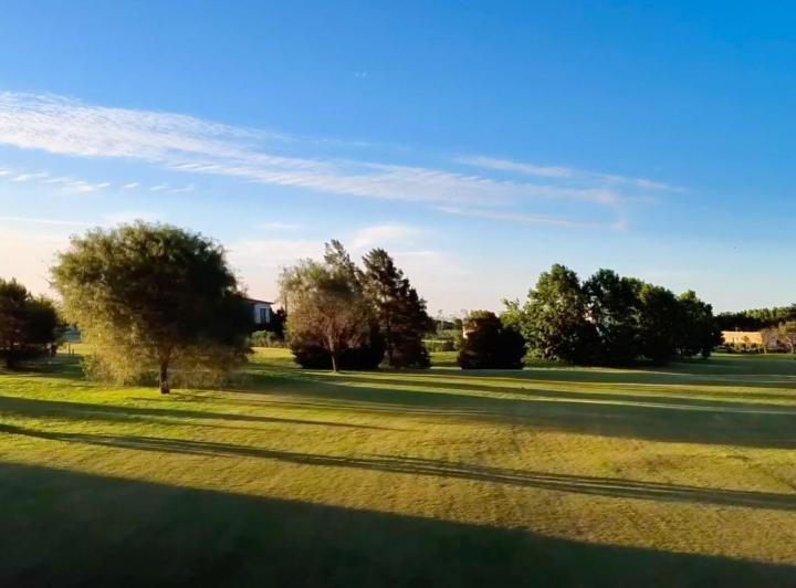 Terreno · 1300m²