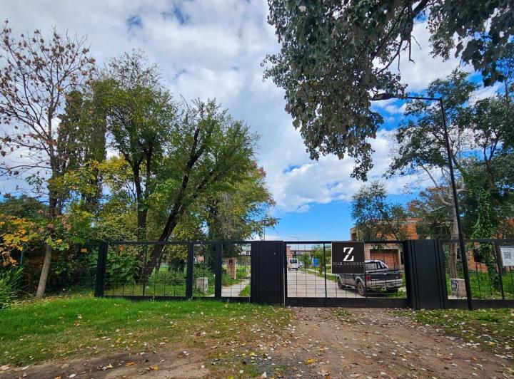 Terreno · 488m²