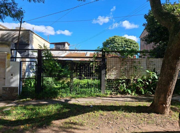 Terreno · 209m²