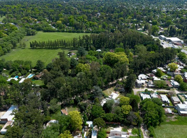 Terreno · 3300m²