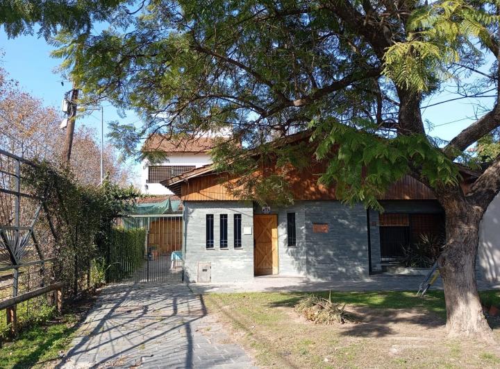 Terreno · 529m² · 7 Ambientes