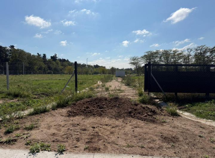 Terreno · 400m²