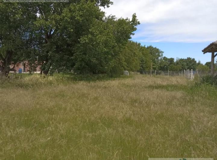 Terreno · 378m²