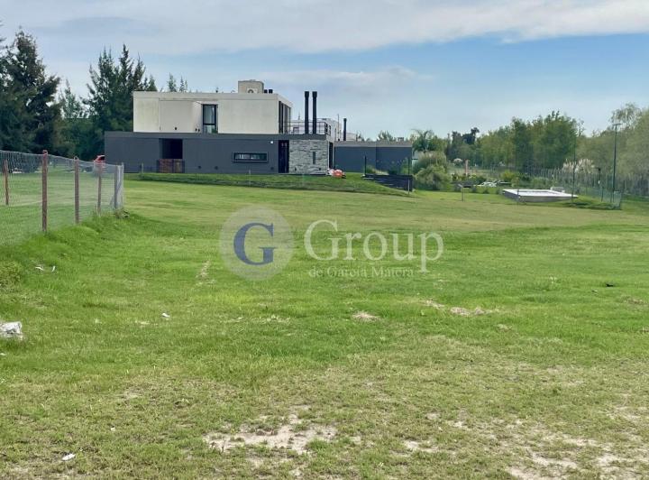 Terreno · 750m²