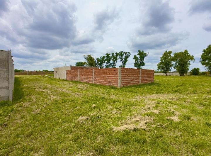 Terreno · 292m²
