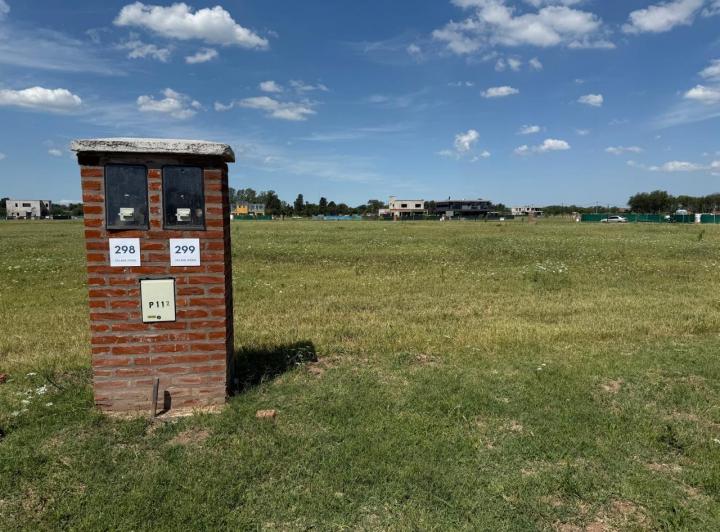 Terreno · 600m²