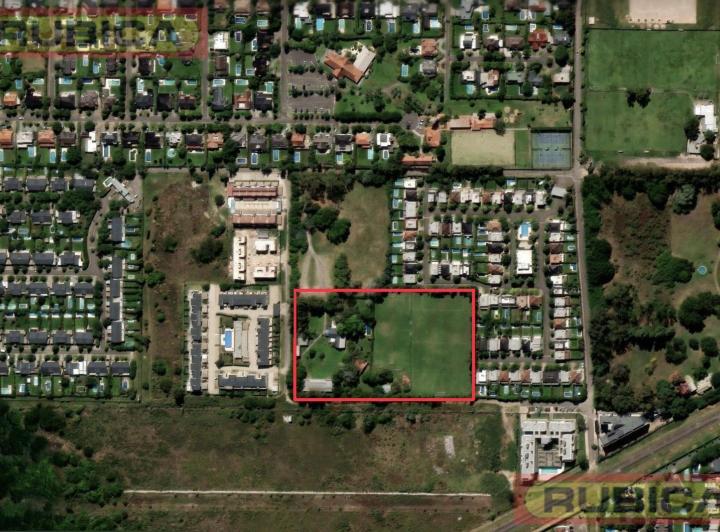 Terreno · 1000m²
