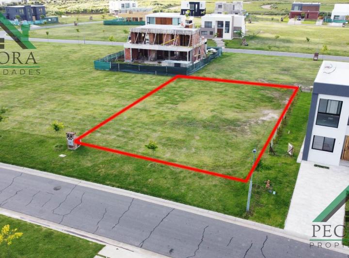 Terreno · 624m²
