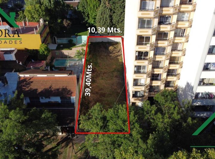 Terreno · 409m²