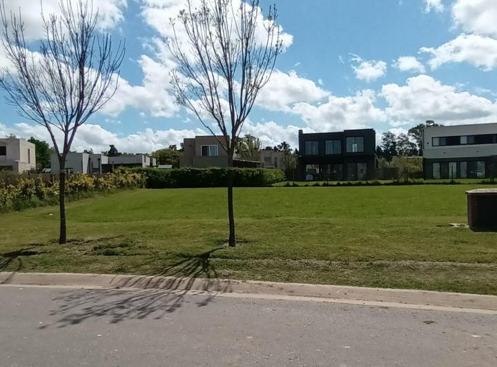 Terreno · 498m²