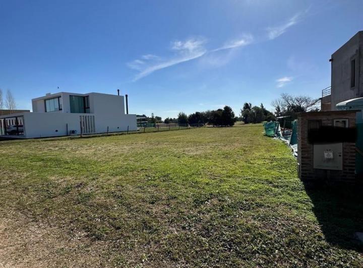 Terreno · 1126m²