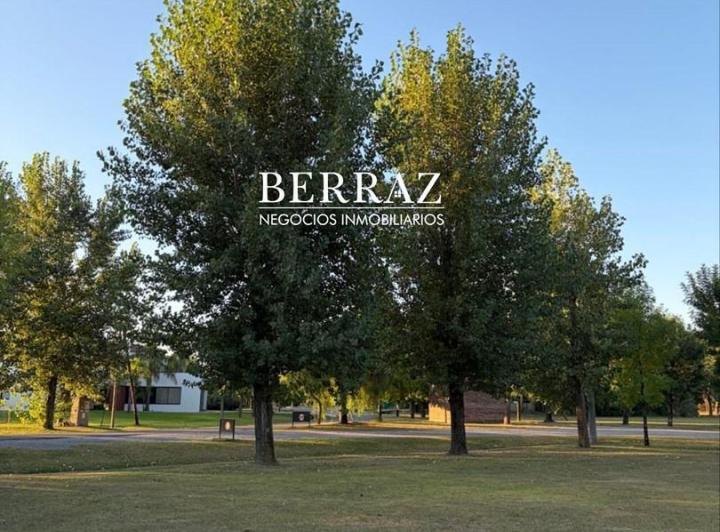 Terreno · 1377m²