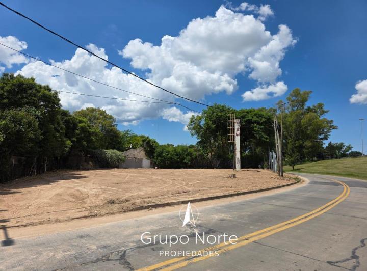 Terreno · 600m²