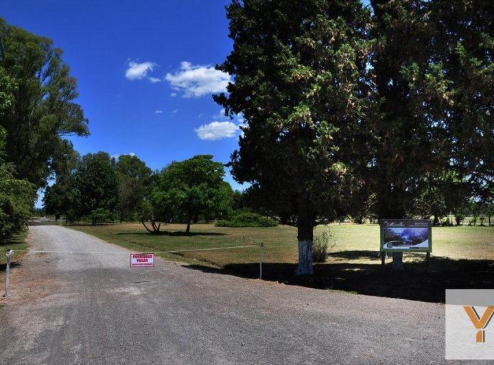 Terreno · 600m²