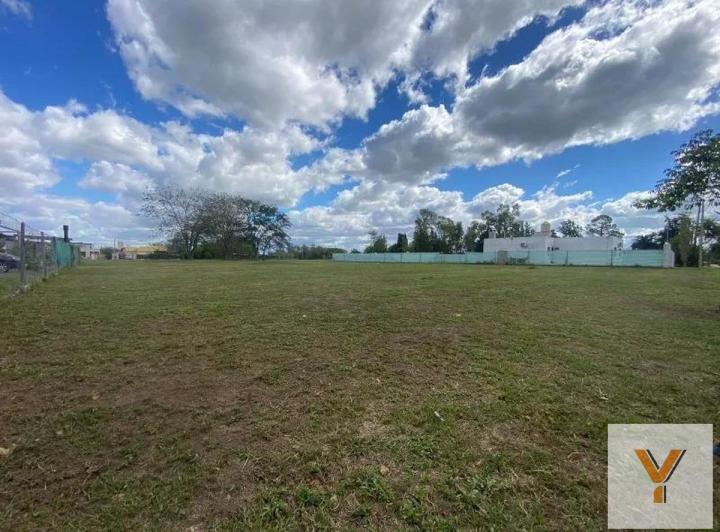 Terreno · 1020m²