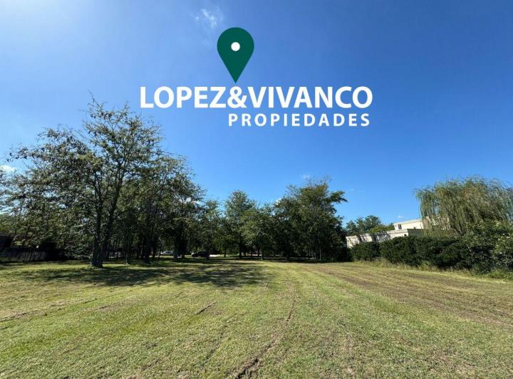 Terreno · 2042m²