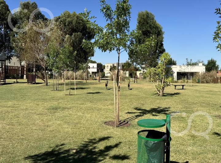 Terreno · 477m²