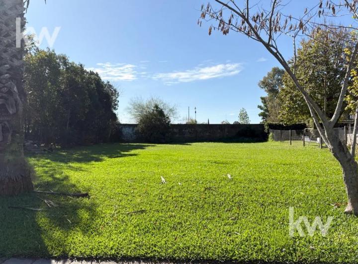 Terreno · 600m²