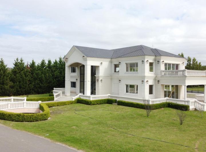 Terreno · 820m²