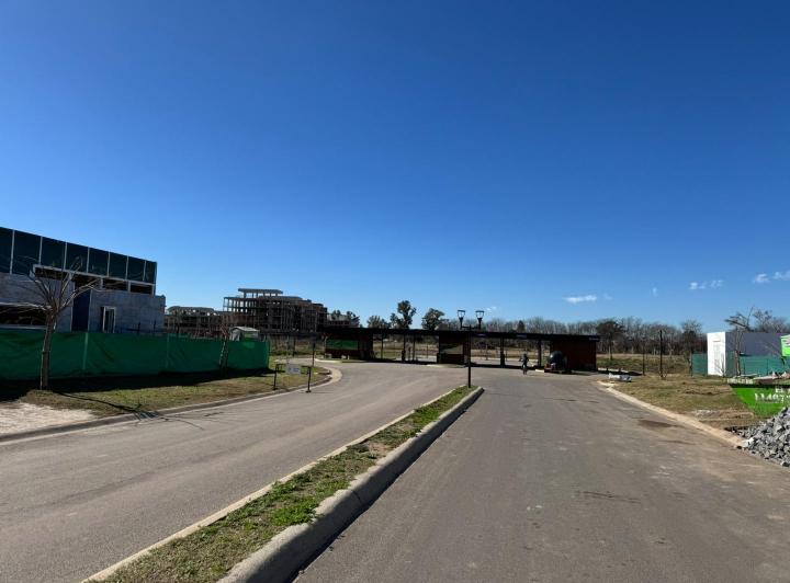 Terreno · 630m²