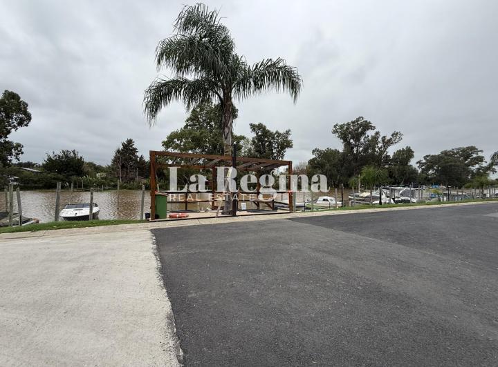 Terreno · 409m²