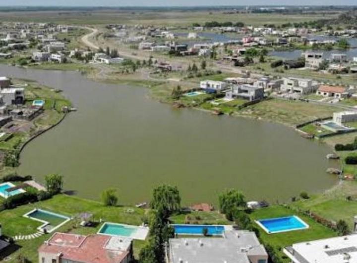 Terreno · 600m²