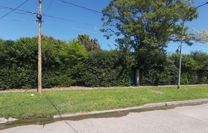 Terreno · 1350m²