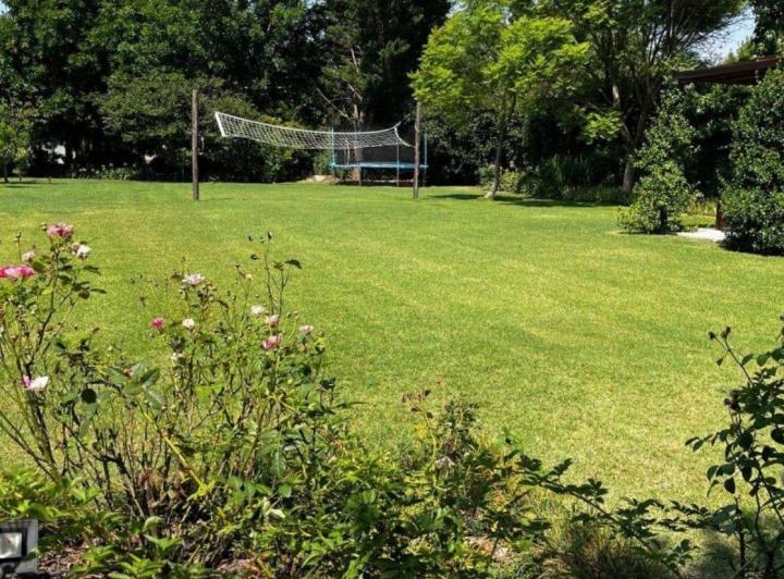 Terreno · 980m²