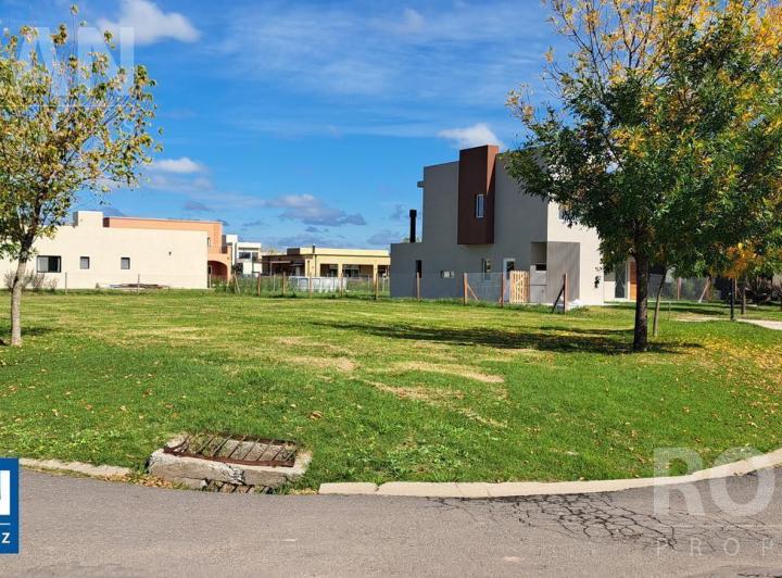 Terreno · 1000m²