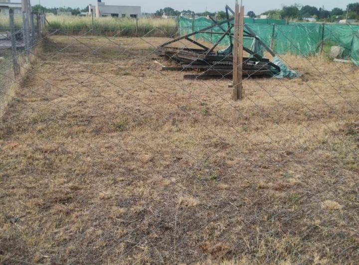 Terreno · 300m²