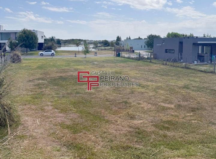 Terreno · 800m²