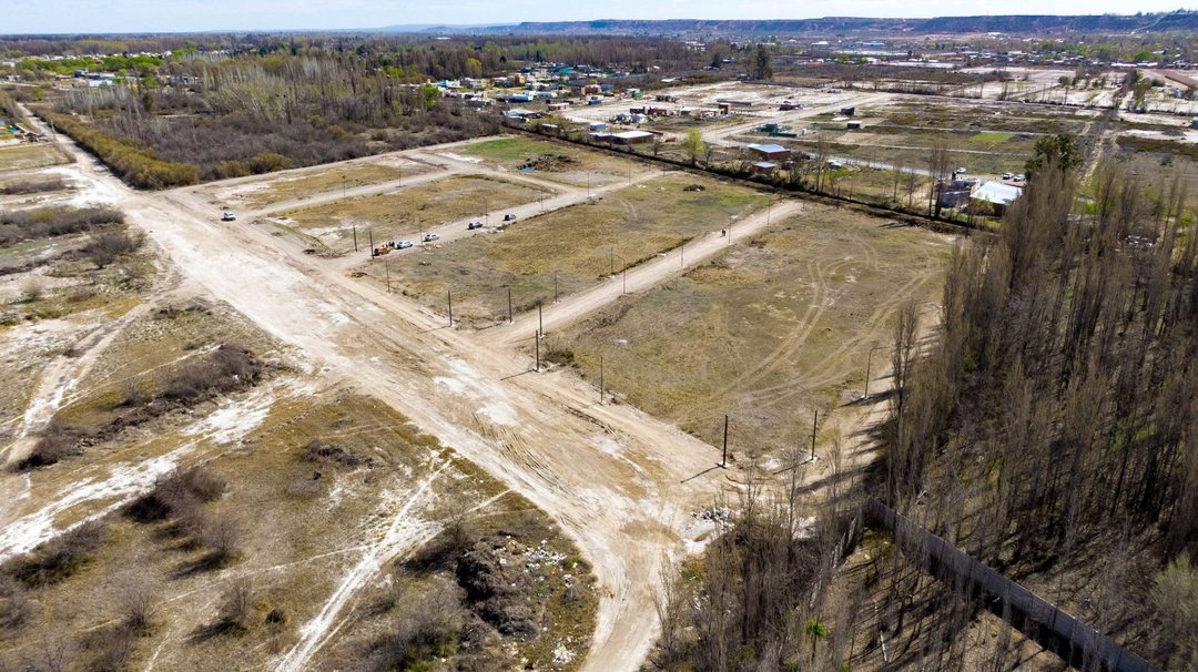 VENTA DE LOTE EN ESQUINA EN LOTEO LA CATALINA