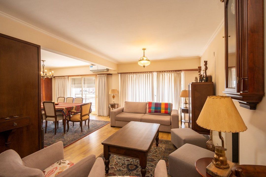 Excelente piso 3 dorm. en Venta San Jerónimo 2500