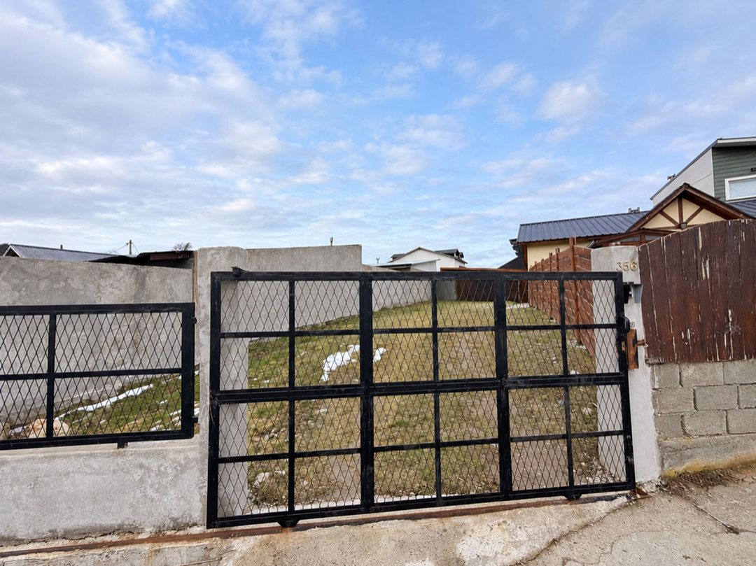 PH con gran patio en venta, Ushuaia, 5 ambientes