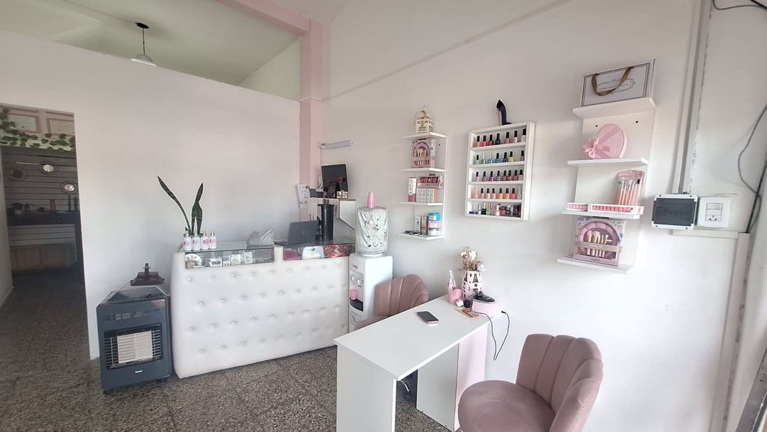 LOCAL 38m2  EN VENTA EN QUILMES OESTE