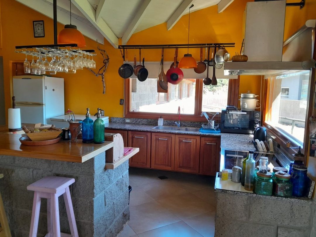 CASA EN VENTA EN "GIRASOLES DEL LIMAY" DINA HUAPI