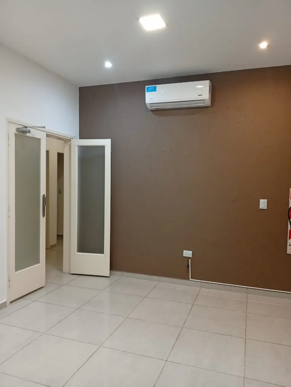 ALQUILO CASA IMPECABLE BARRIO  PASO DE LOS ANDES