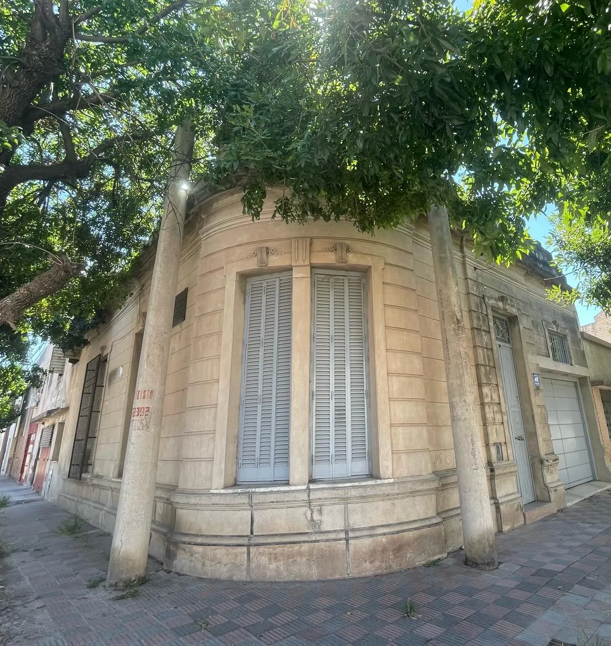 Vendo Casa barrio General Bustos