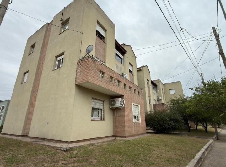Departamento · 85m² · 4 Ambientes · 1 Cochera