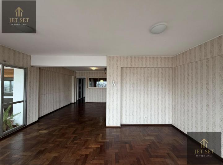 Departamento · 171m² · 6 Ambientes · 1 Cochera
