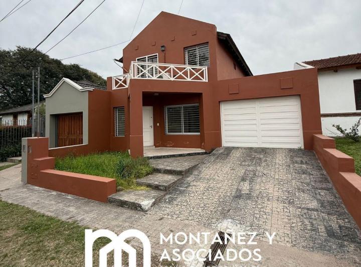 Casa · 177m² · 6 Ambientes · 3 Cocheras