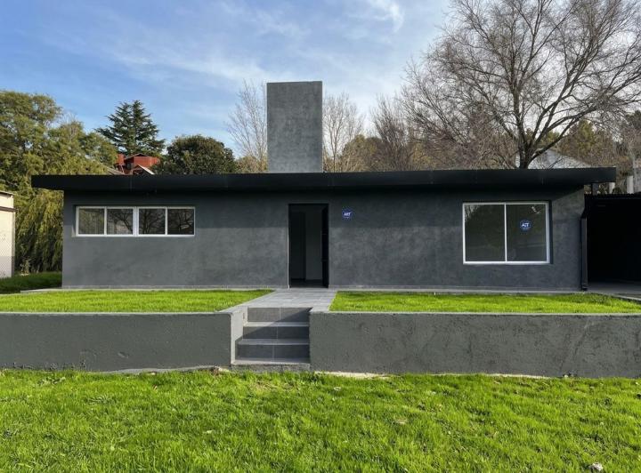 Casa · 123m² · 4 Ambientes · 1 Cochera