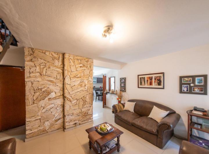 Casa · 155m² · 5 Ambientes