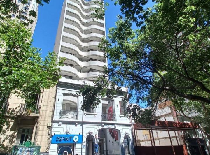 Oficina comercial · 180m²